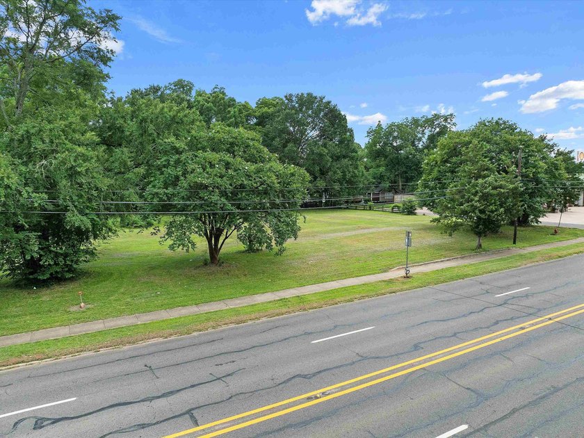 4 Prime In-Town Lots - Jefferson, TX Owner Financing available - photo 3