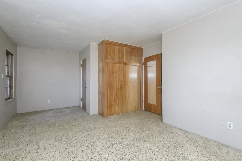 Don't miss out on owning this property with 100' of lake - photo 17