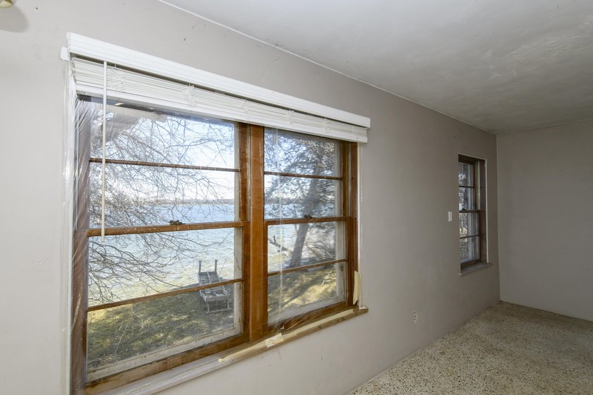 Don't miss out on owning this property with 100' of lake - photo 19