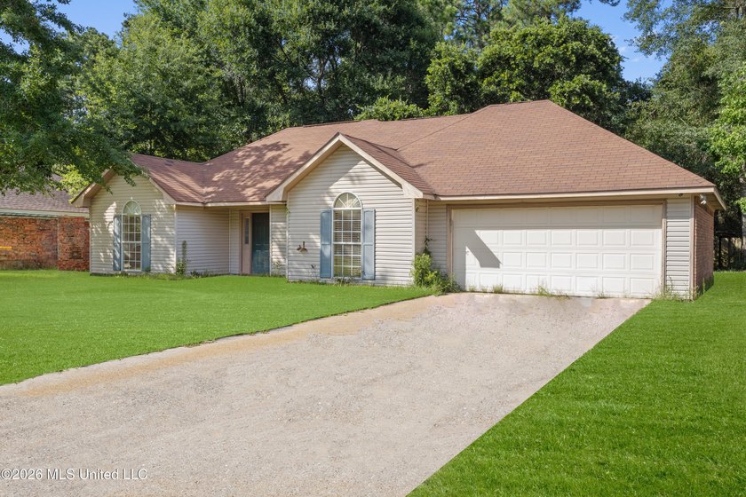 Welcome to 7020 Red Bud Lane in the highly sought-after Ocean - photo 2