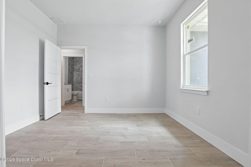 10K CLOSING COST CREDIT!! Welcome to your dream home! This - photo 17