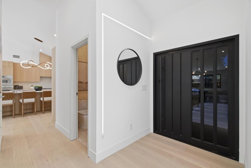 Stunning Fully Reimagined Luxury Residence in One of Los Altos - photo 6