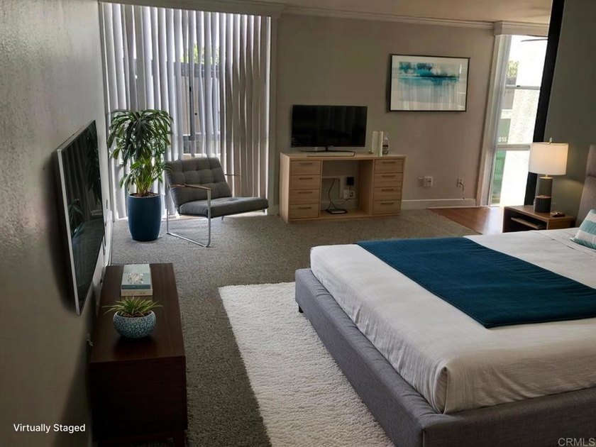 This studio unit sits in the heart of the Pacific Isle community - photo 13