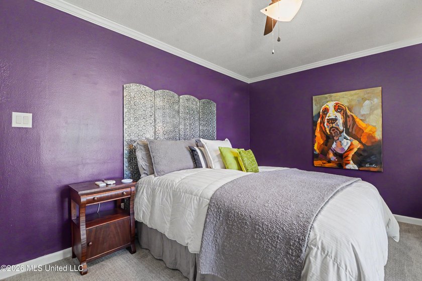 This gorgeous 3,320 sq ft remodeled cedar home sits on nearly an - photo 21