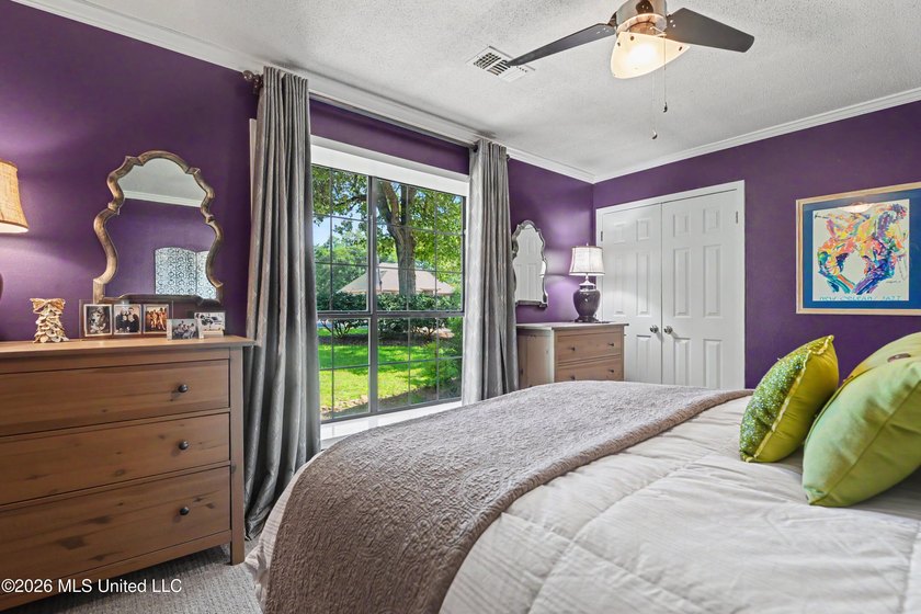 This gorgeous 3,320 sq ft remodeled cedar home sits on nearly an - photo 22