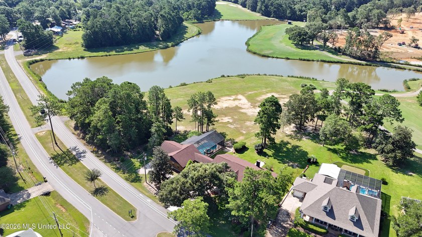 This gorgeous 3,320 sq ft remodeled cedar home sits on nearly an - photo 48