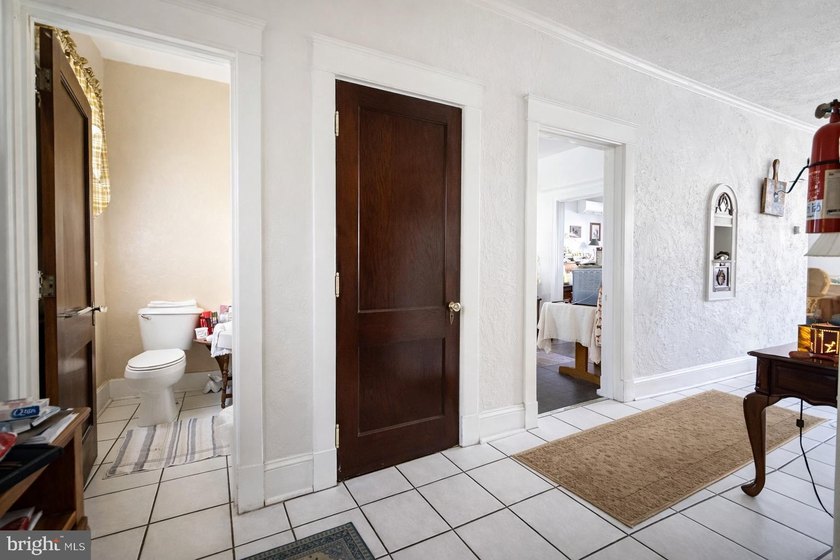 **SELLER IS OFFERING A 10,000 SELLERS CONCESSION W/ ACCEPTABLE - photo 16