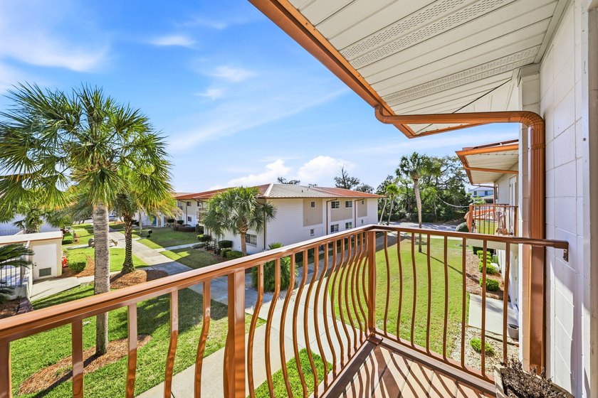 Relax and enjoy your quiet courtyard view from this second floor - photo 18