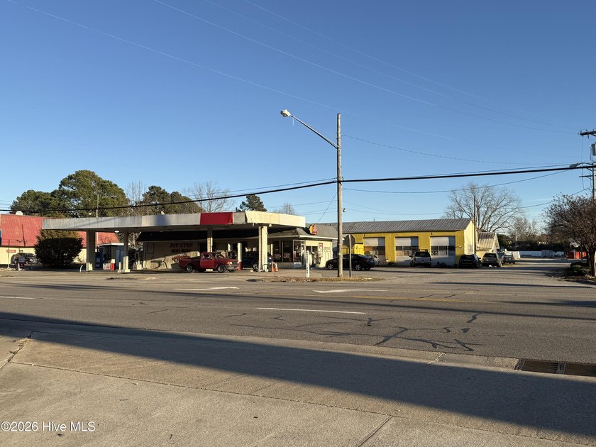 Currently used as a convenience store, open and operational. Has - photo 5