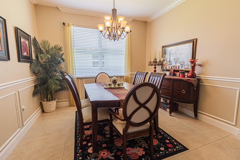 Welcome home to this beautifully maintained 3-bedroom, 2-bath - photo 4