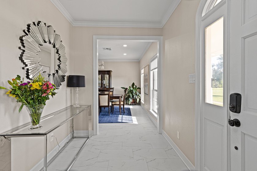 How you've dreamed of having it ALL! Beautiful totally updated &amp; - photo 3