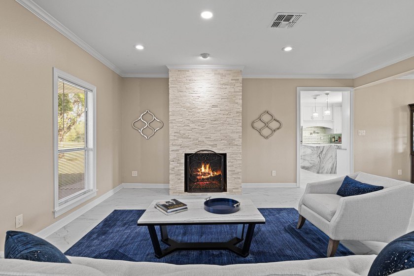How you've dreamed of having it ALL! Beautiful totally updated &amp; - photo 8