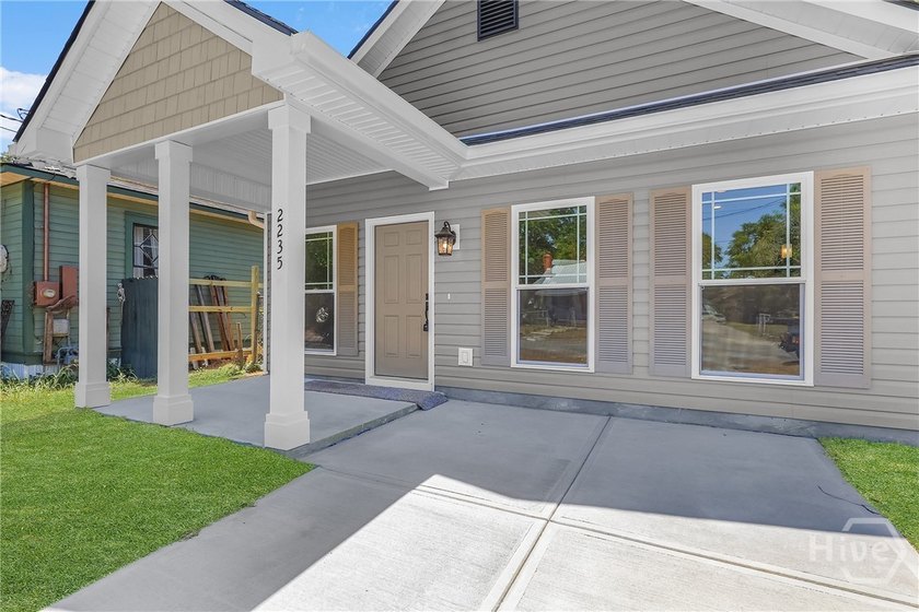 New Price! Welcome to 2235 Alaska Street. This well-maintained - photo 3