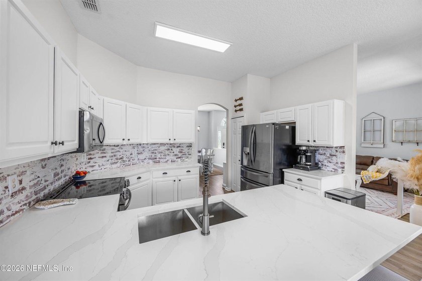Truly move-in ready! Welcome home to this beautifully updated - photo 12