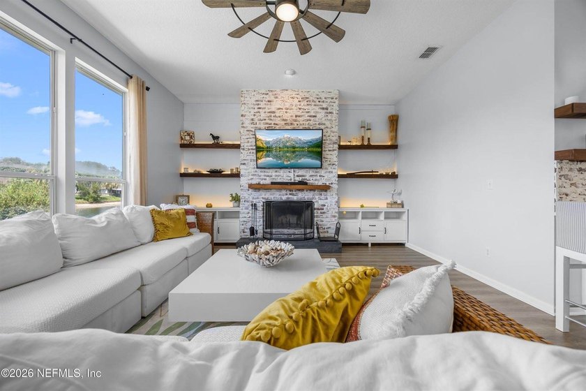 Truly move-in ready! Welcome home to this beautifully updated - photo 23
