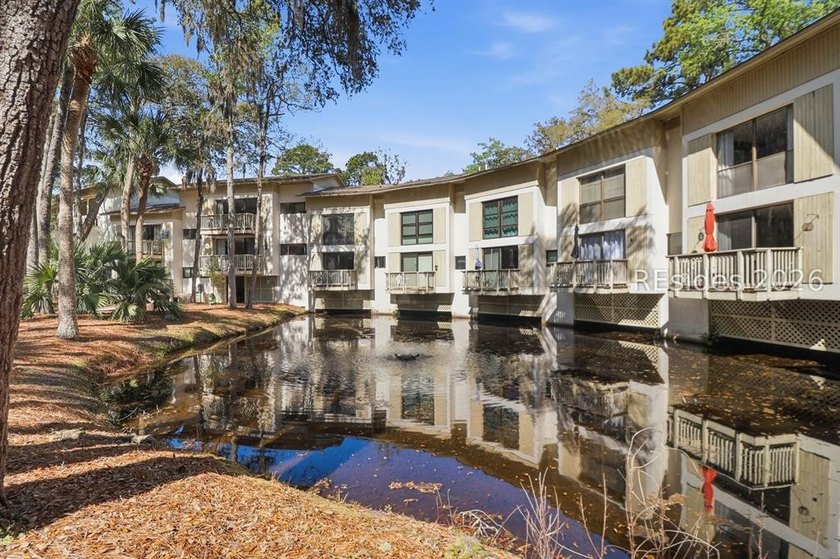 Terrific 2 bedroom/2 bath villa just steps from the beach! This - photo 25