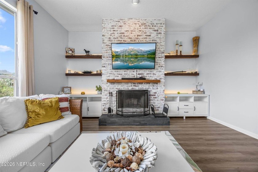 Truly move-in ready! Welcome home to this beautifully updated - photo 28