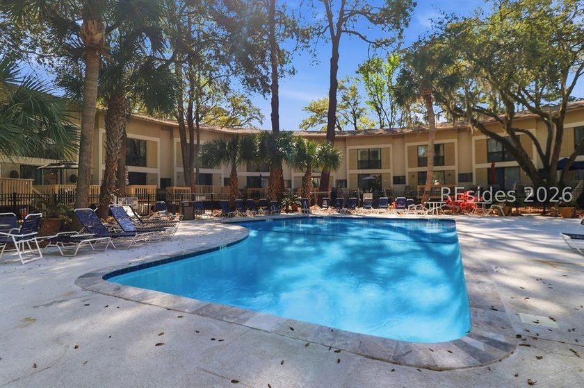 Terrific 2 bedroom/2 bath villa just steps from the beach! This - photo 29