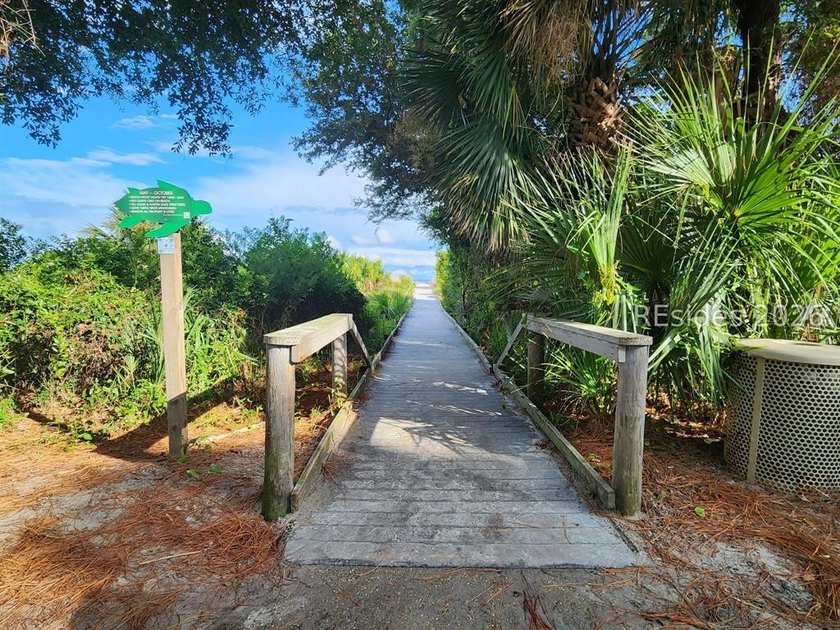 Terrific 2 bedroom/2 bath villa just steps from the beach! This - photo 36