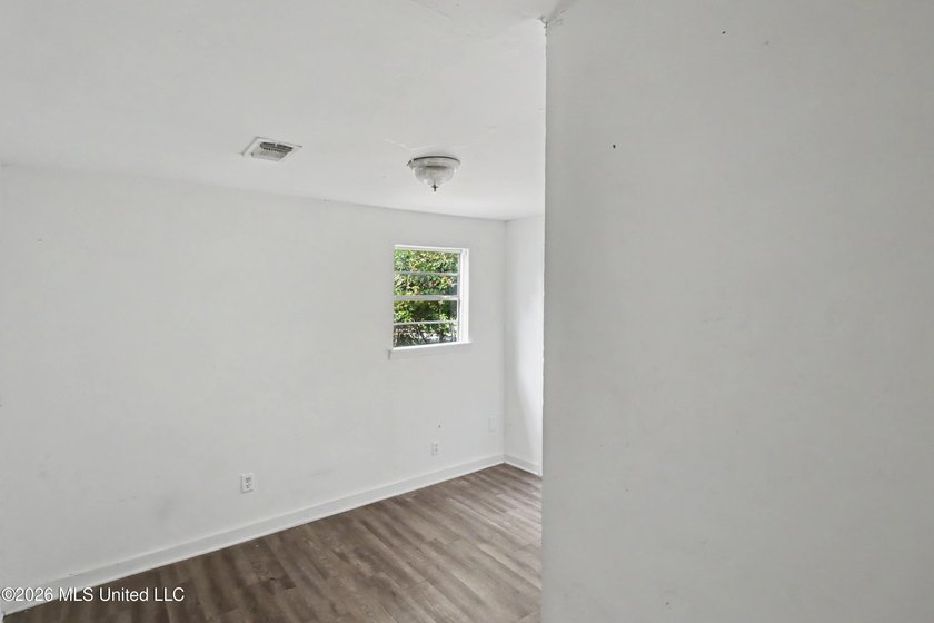 Investor Special! Great opportunity for investors, flippers, or - photo 9