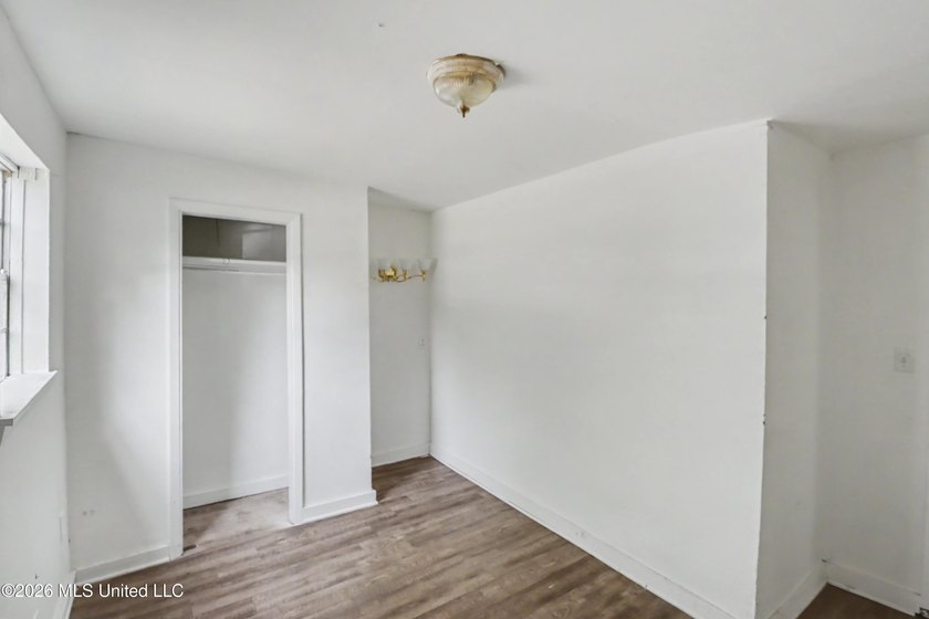 Investor Special! Great opportunity for investors, flippers, or - photo 10