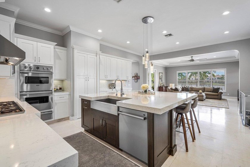 Welcome to 17511 Cadena Drive, a home in The Oaks with over 1/2 - photo 19