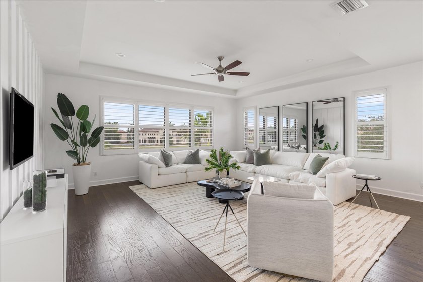 Welcome to 17511 Cadena Drive, a home in The Oaks with over 1/2 - photo 22
