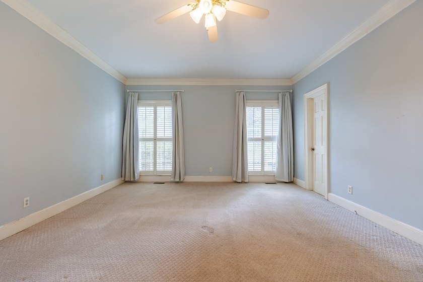 STATELY AND FULL OF CHARACTER OVERLOOKING MILL POND! Welcome to - photo 10