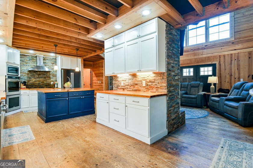 Not everyone is searching for a cookie cutter home. Some, like - photo 14