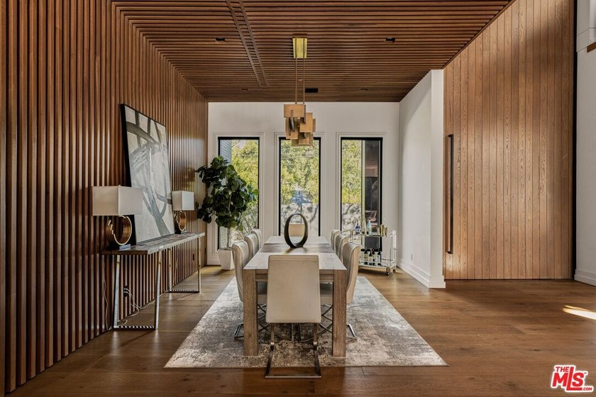 A striking contemporary estate in Encino's prestigious Encino - photo 5