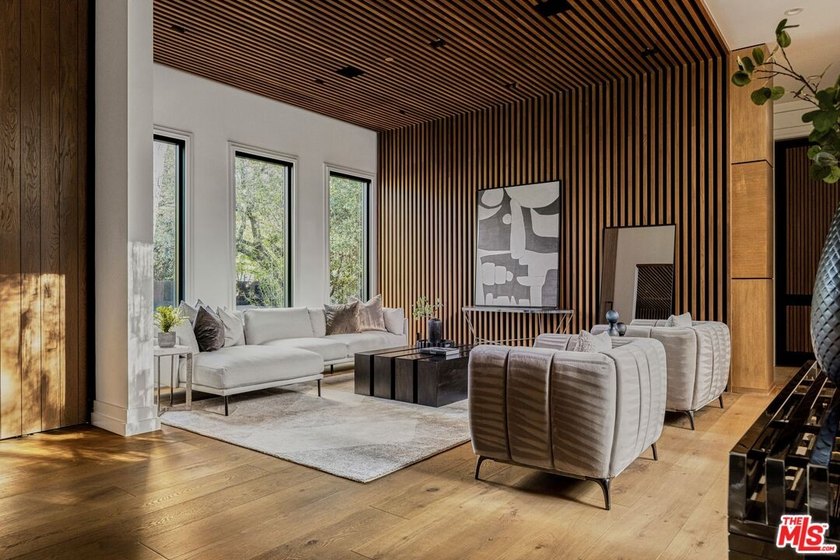 A striking contemporary estate in Encino's prestigious Encino - photo 6