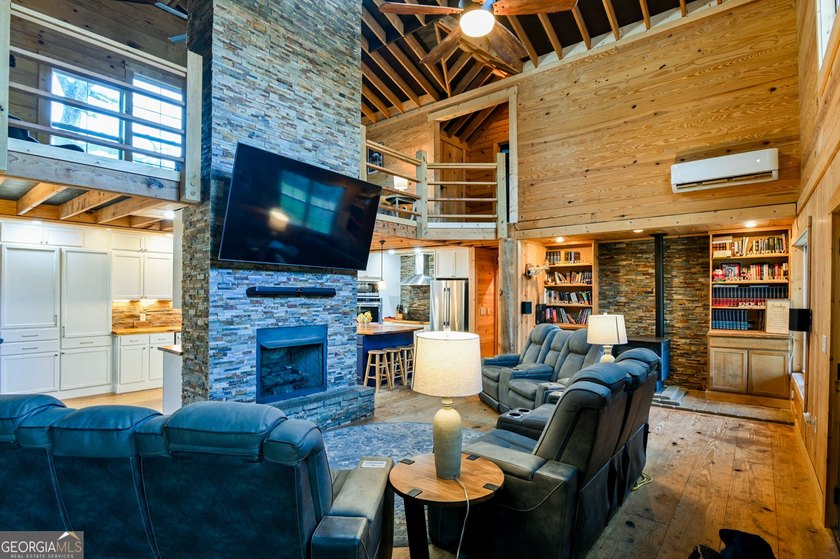 Not everyone is searching for a cookie cutter home. Some, like - photo 40