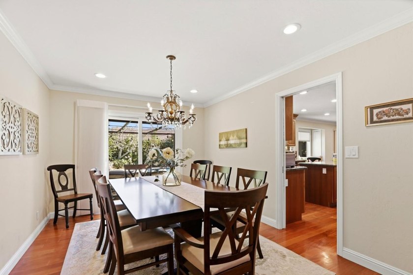 Nestled in Saratoga's highly coveted Golden Triangle, this - photo 10