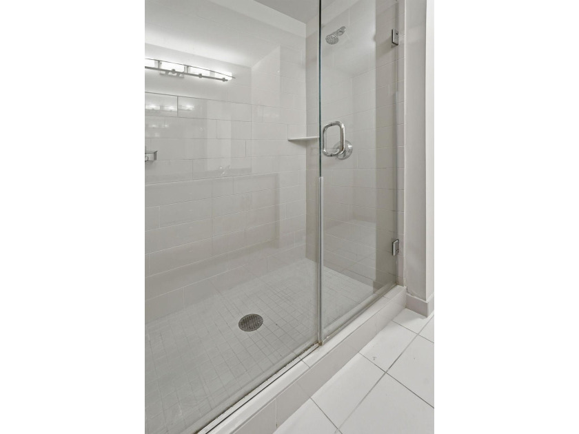 Modern Mill District Condo with a spacious floorplan flooded - photo 27