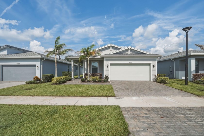 Live in America's #1 hottest ZIP code - 34987 in Port St. Lucie! - photo 3