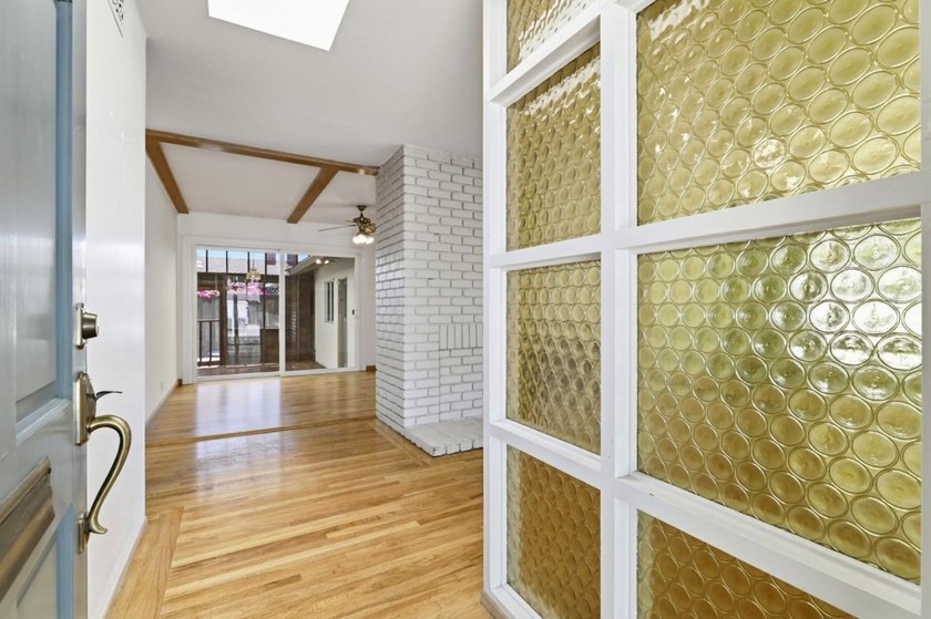 Location, Location, Location! Set on a generous sized corner lot - photo 6