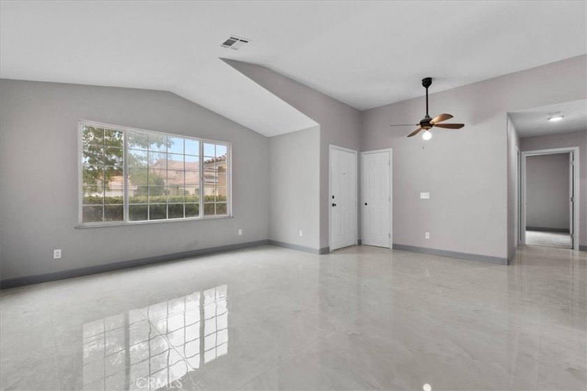 Deal of the Century - A Must-See! Located in the desirable - photo 9