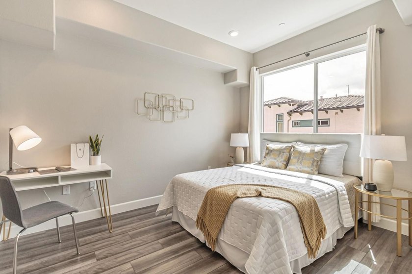Welcome to this charming open and versatile floor plan; - photo 20
