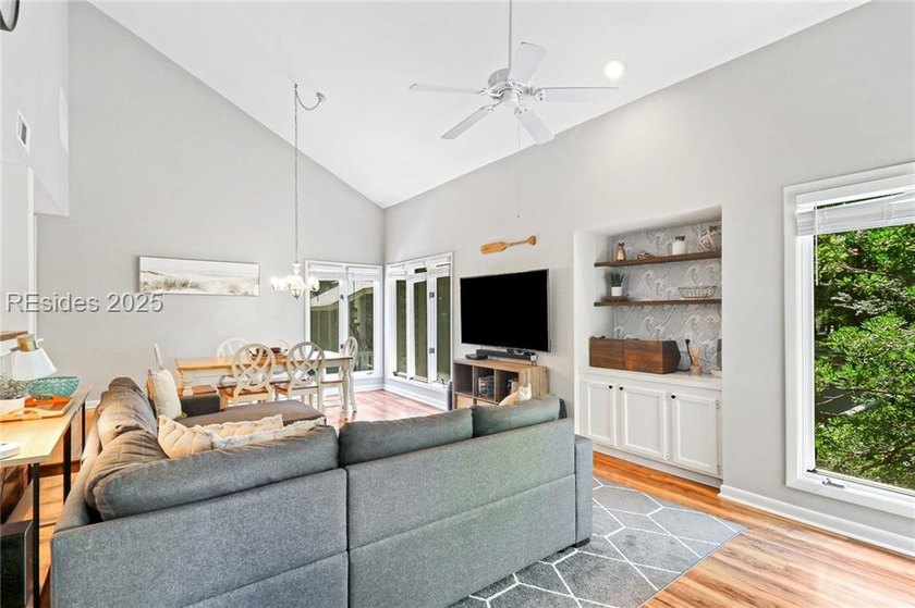 Welcome to your island getaway in the highly desirable St - photo 7