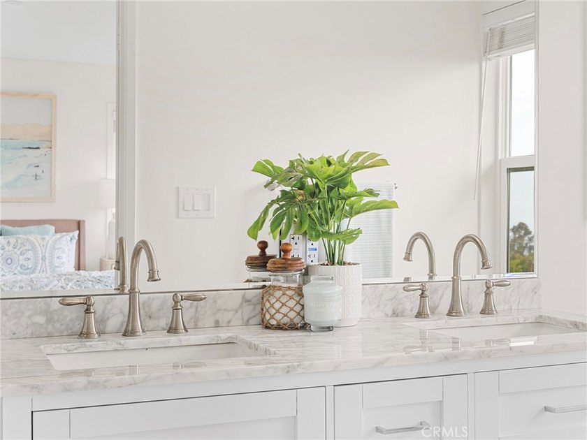 Where Sophisticated Coastal Living Meets Modern Luxury With - photo 14