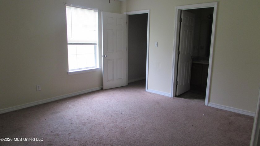 3/2 single story townhome in North Biloxi. No flood, also - photo 6