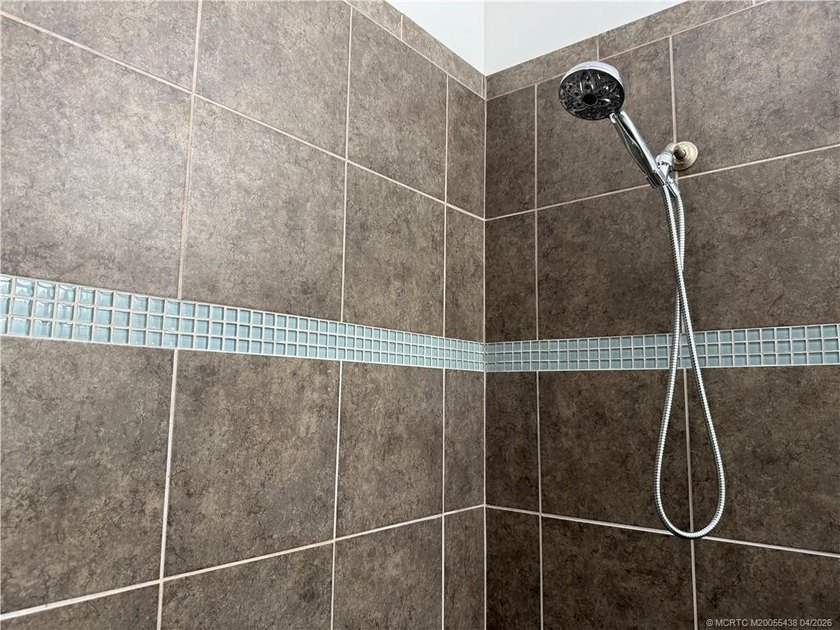 Beautiful 2BR + Den in the Highly Sought-After 55+ Community of - photo 20