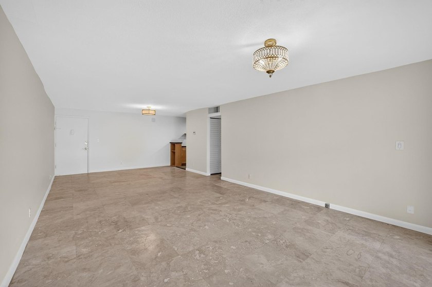 Experience the best of Fort Lauderdale's coastal lifestyle. This - photo 22