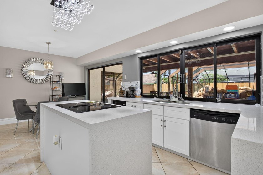 Golfer's Paradise in Woodmont! Surrounded by three golf courses - photo 10