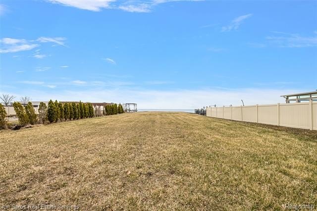An exceptional opportunity to create a custom waterfront estate - photo 6