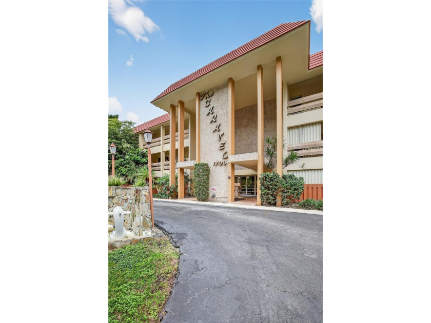 Experience the best of Fort Lauderdale's coastal lifestyle. This - photo 50