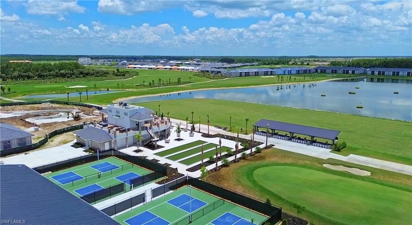 Experience luxury living in this exceptional BUNDLED GOLF - photo 27