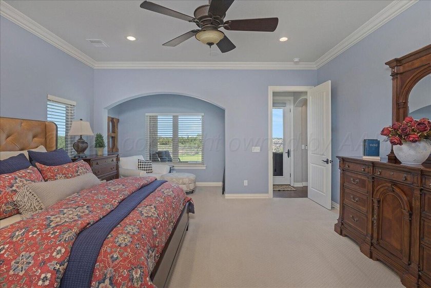 Extraordinary River Falls Estate on the Rim with over 5 acres! - photo 12