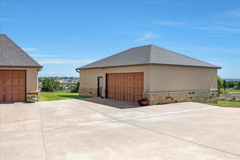 Extraordinary River Falls Estate on the Rim with over 5 acres! - photo 29