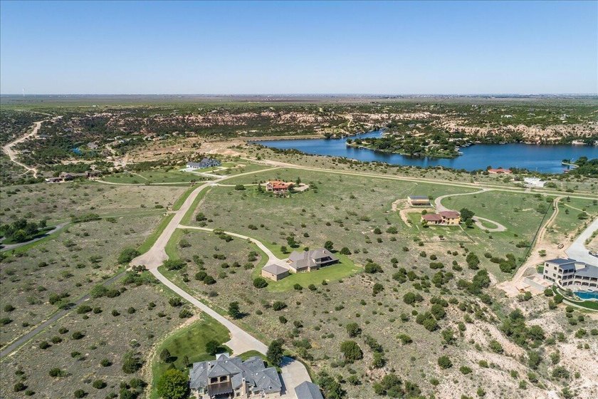Extraordinary River Falls Estate on the Rim with over 5 acres! - photo 42